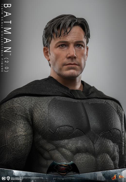 Batman v Superman: Dawn of Justice MMS732 Batman (Ver.2) Deluxe 1/6th Scale Collectible Figure Gallery Image 17