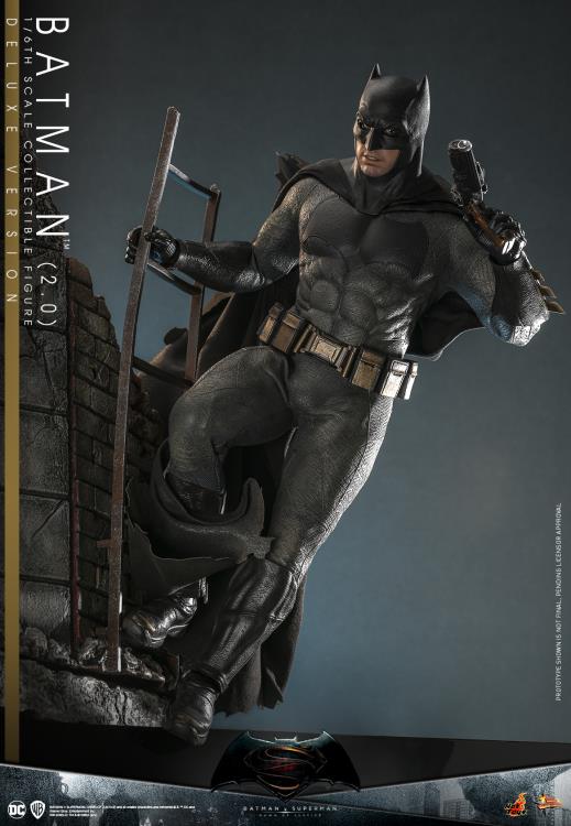 Batman v Superman: Dawn of Justice MMS732 Batman (Ver.2) Deluxe 1/6th Scale Collectible Figure Gallery Image 12