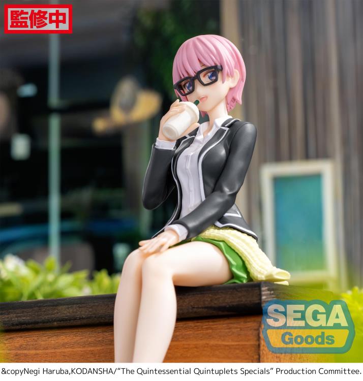 The Quintessential Quintuplets Ichika Nakano (Glasses Ver.) Premium Perching Figure Gallery Image 5