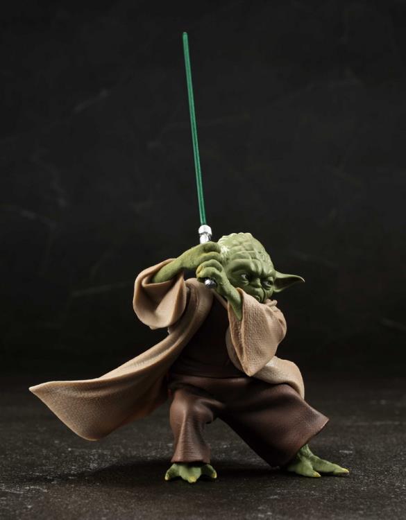 Star Wars 1/10 Scale Premium Figure Collection - Yoda Gallery Image 3