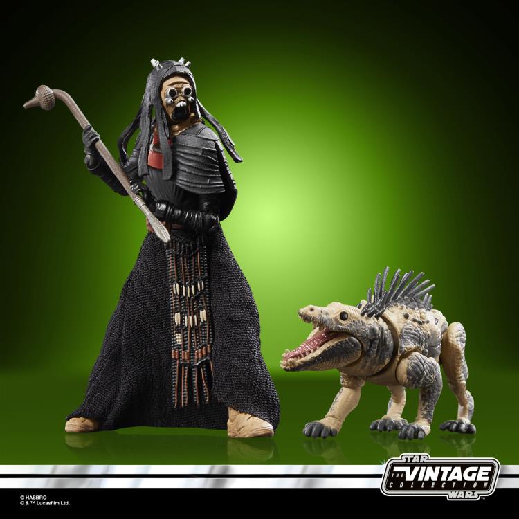 Star Wars: The Vintage Collection Tusken Warrior & Massiff (Book of Boba Fett) Exclusive Gallery Image 4