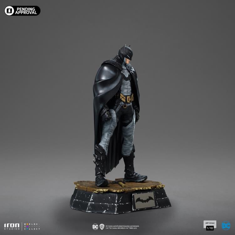 DC Comics Batman (Rafael Grampa) 1/10 Art Scale Limited Edition Statue Gallery Image 6