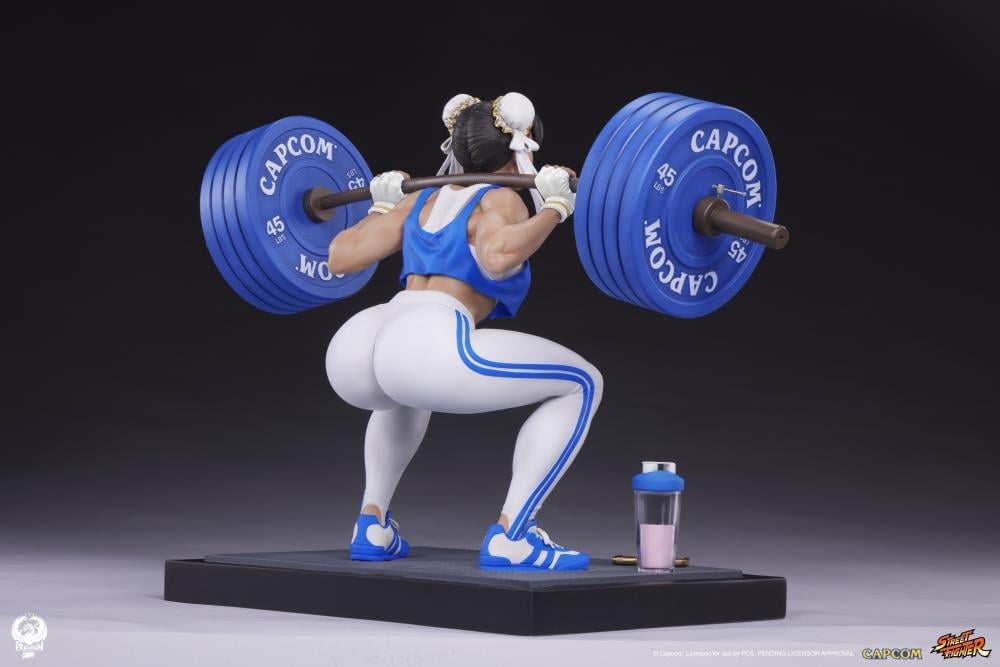 Street Fighter Premier Series Chun-Li (Powerlifting Classic Ver.) 1/4 Scale Statue Gallery Image 8