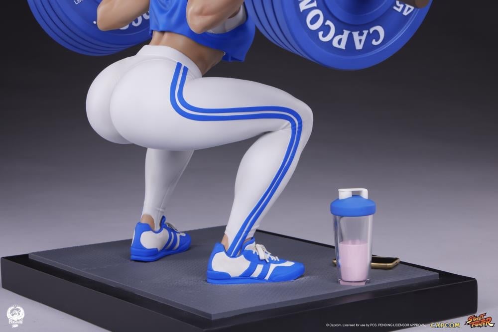 Street Fighter Premier Series Chun-Li (Powerlifting Classic Ver.) 1/4 Scale Statue Gallery Image 18