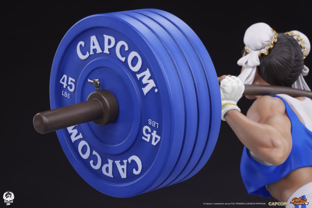 Street Fighter Premier Series Chun-Li (Powerlifting Classic Ver.) 1/4 Scale Statue Gallery Image 15