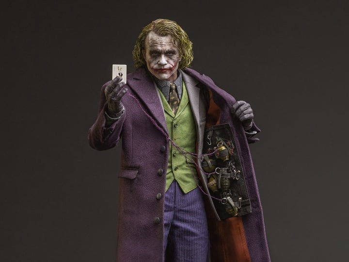 The Dark Knight Hyperreal The Joker (Type-A) 1/6 Scale Limited