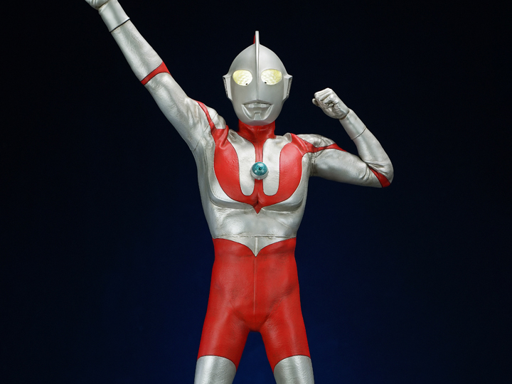 Ultraman M78 (Appearance Pose Ver.) Premium Limited Edition Statue Gallery Image 1