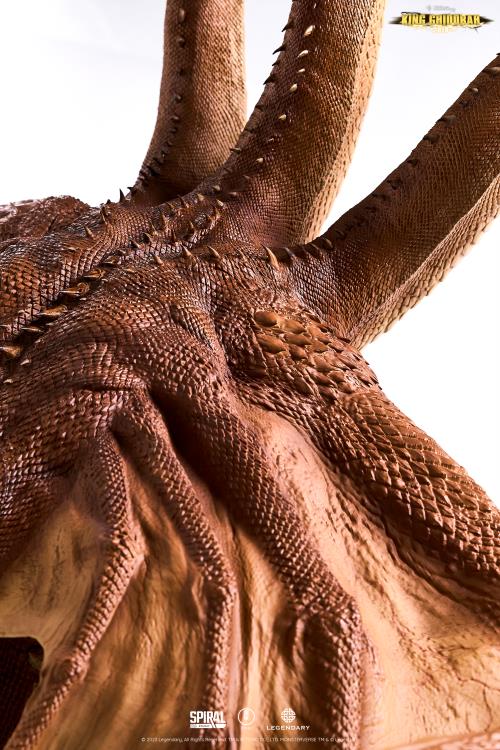 Godzilla: King of the Monsters Titans of the Monsterverse King Ghidorah Statue Gallery Image 22