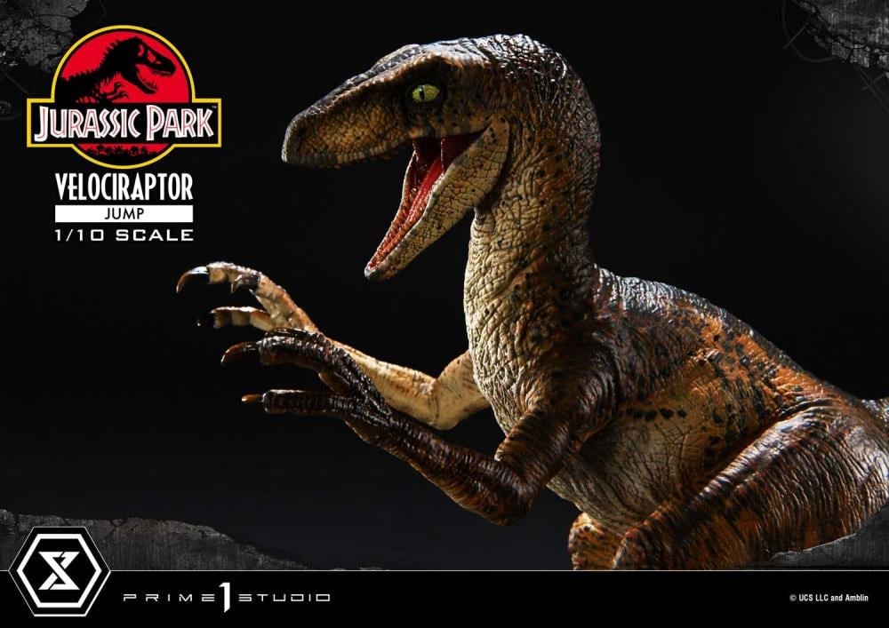 Jurassic Park Prime Collectible Figures Velociraptor (Jumping) 1/10 Scale Statue Gallery Image 4