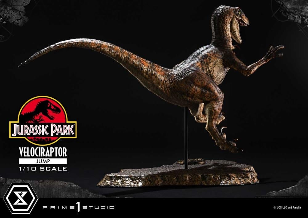 Jurassic Park Prime Collectible Figures Velociraptor (Jumping) 1/10 Scale Statue Gallery Image 7