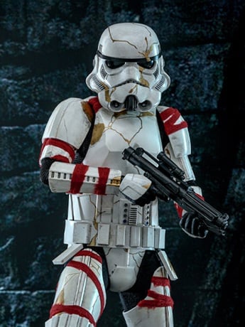 Star Wars: Ahsoka TMS121 Night Trooper 1/6th Scale Collectible Figure Gallery Image 2
