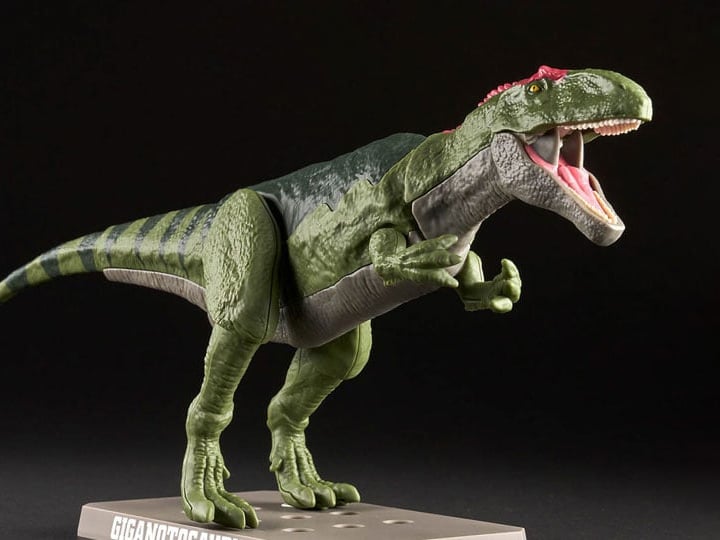 Plannosaurus Giganotosaurus Model Kit Gallery Image 1