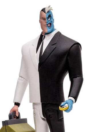 The New Batman Adventures Two-Face Action Figure Gallery Image 2
