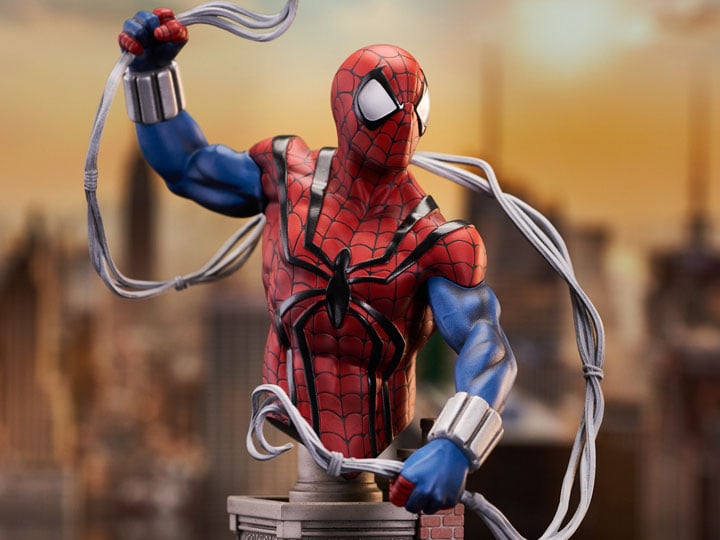 Marvel Spider-Man Ben Reilly 1/7 Scale Limited Edition Mini Bust Gallery Image 1