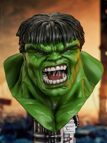 Marvel Legends in 3D Hulk 1/2 Scale Limited Edition Bust Gallery Image 2