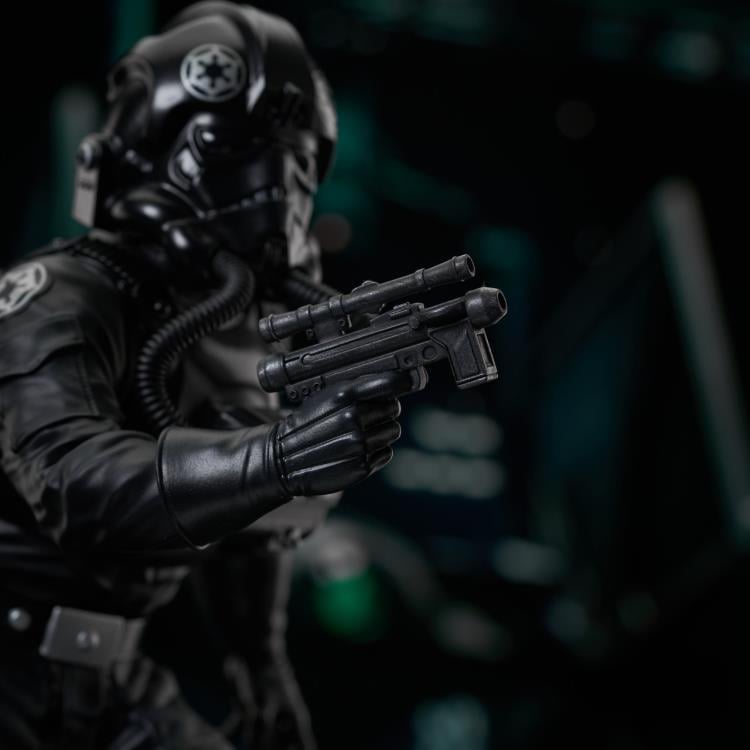Star Wars: A New Hope Milestones TIE Fighter Pilot 1/6 Scale Limited Edition Statue Gallery Image 9