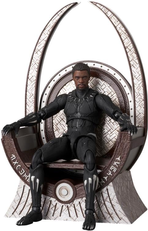 Marvel Infinity Saga MAFEX No.230 Black Panther (Ver.1.5) Action Figure Gallery Image 3