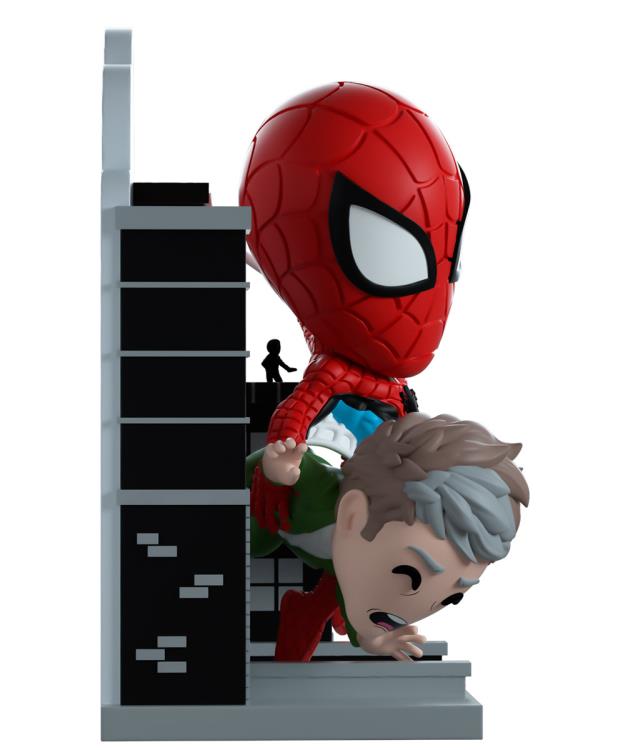 Marvel Amazing Fantasy #15 Spider-Man Vinyl Figure Gallery Image 3