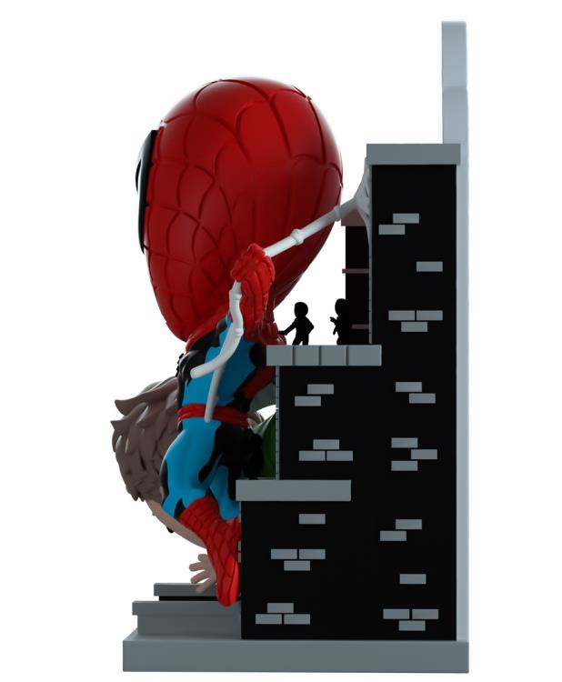 Marvel Amazing Fantasy #15 Spider-Man Vinyl Figure Gallery Image 5