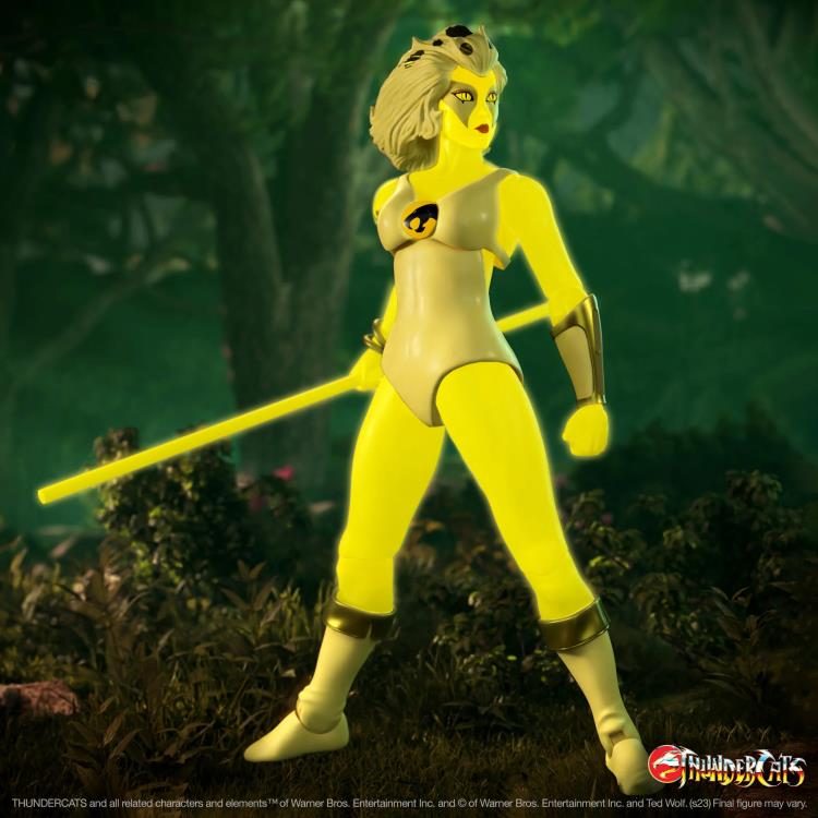 ThunderCats ULTIMATES! Cheetara (Super-Speed Glow) Exclusive Action Figure Gallery Image 3