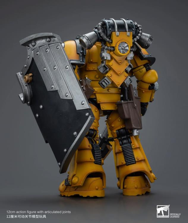 Warhammer: The Horus Heresy Imperial Fists Legion MkIII Breacher Squad Legion Breacher with Lascutter 1/18 Scale Action Figure Gallery Image 7