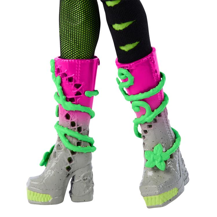 Monster High Core Venus McFlytrap Gallery Image 7
