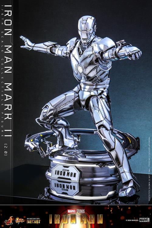 Iron Man MMS733D59 Iron Man Mark II (2.0) 1/6th Scale Collectible Figure Gallery Image 5