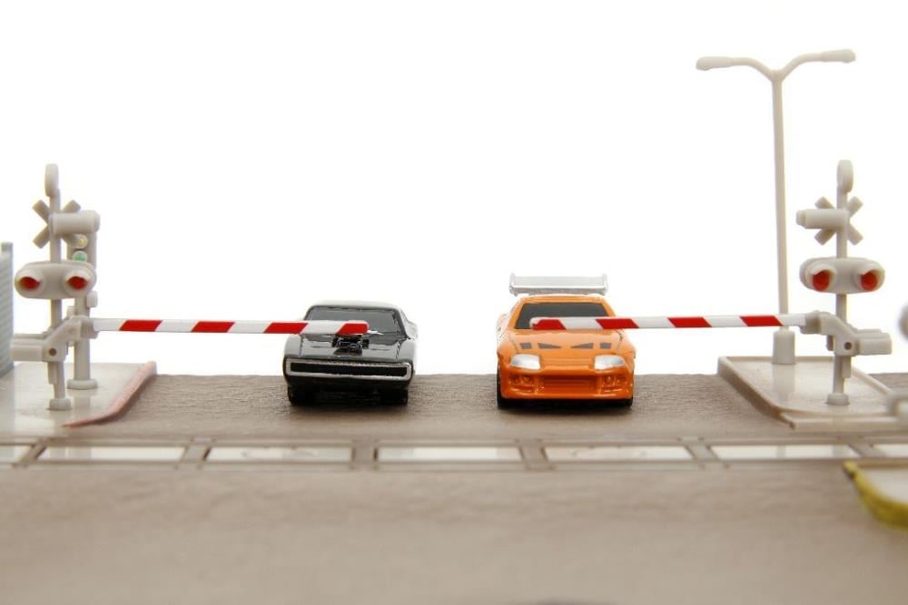 Fast & Furious Nano Scene Final Race Diorama Set Gallery Image 5