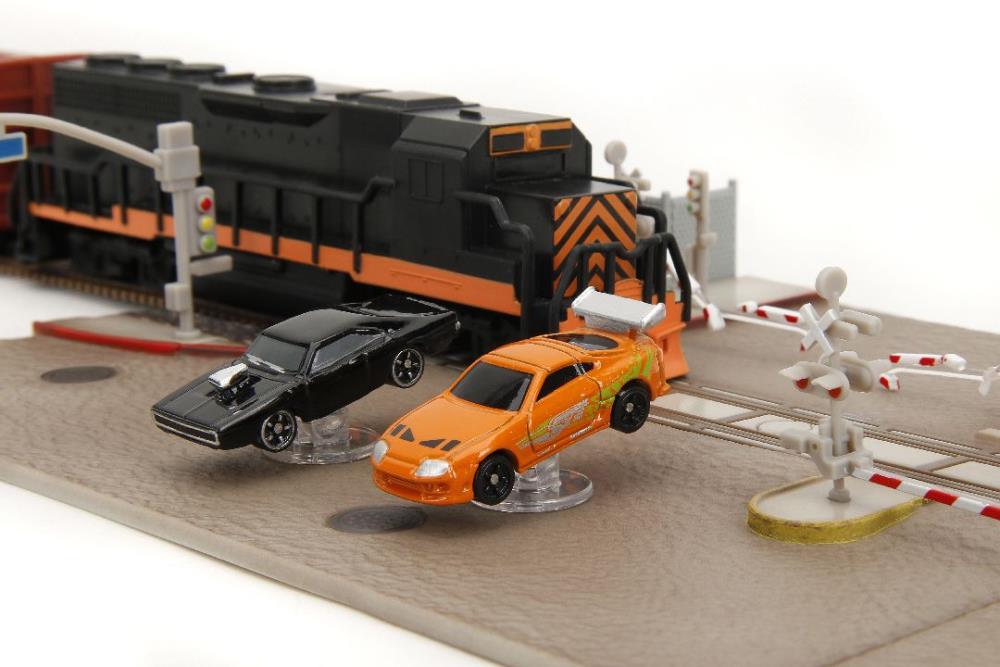 Fast & Furious Nano Scene Final Race Diorama Set Gallery Image 6