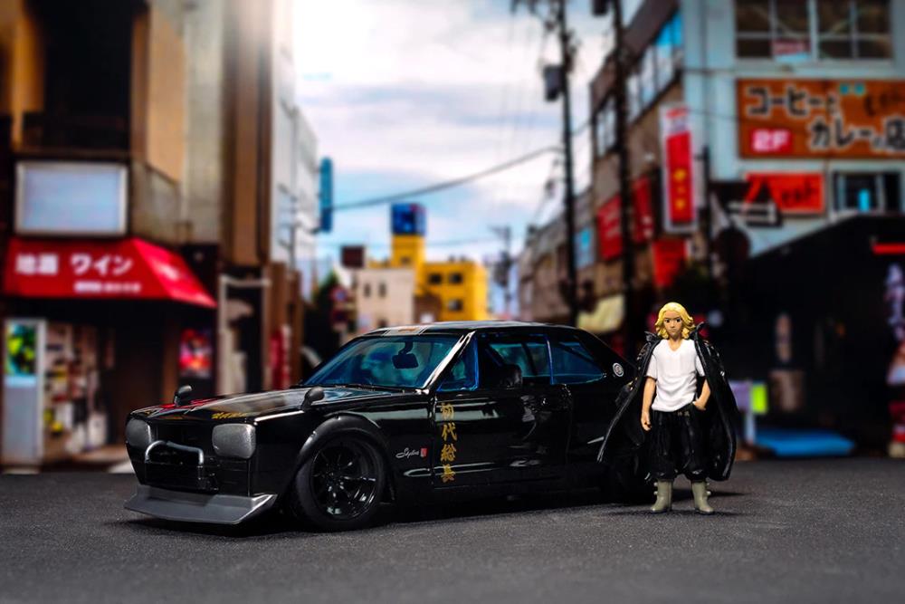 Tokyo Revengers Hollywood Rides Die-Cast Mikey & 1/24 Scale '71 Nissan GTR Gallery Image 22