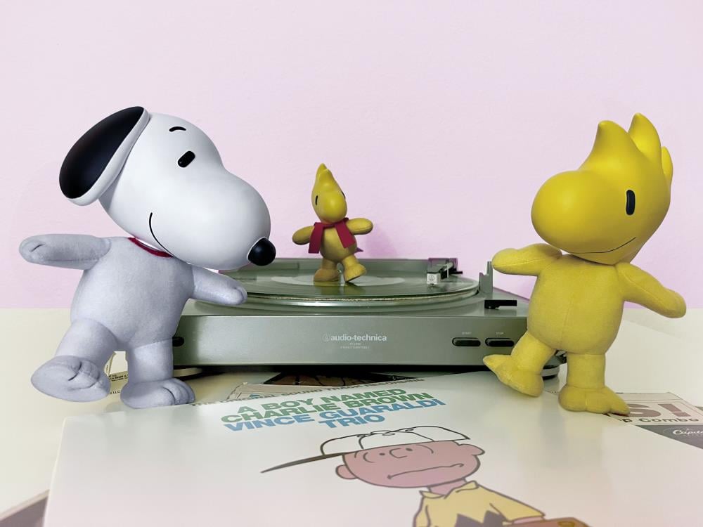Peanuts FigureKey Snoopy 8