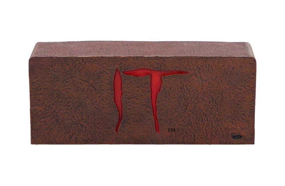 IT (2017) Pennywise Drain Figurine Gallery Image 5