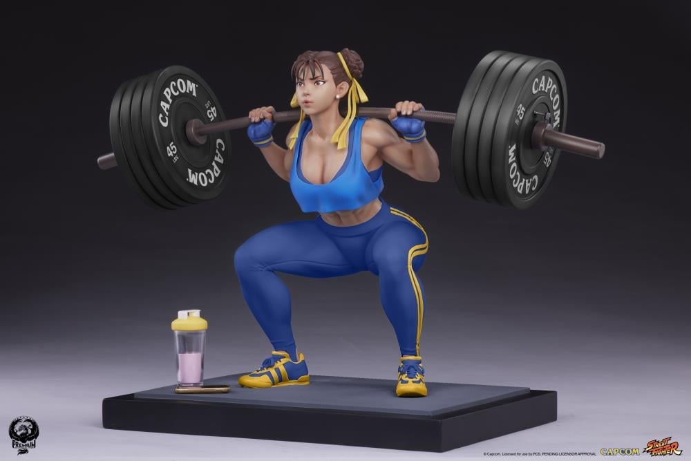 Street Fighter Premier Series Chun-Li (Powerlifting Alpha Ver.) 1/4 Scale Statue Gallery Image 6