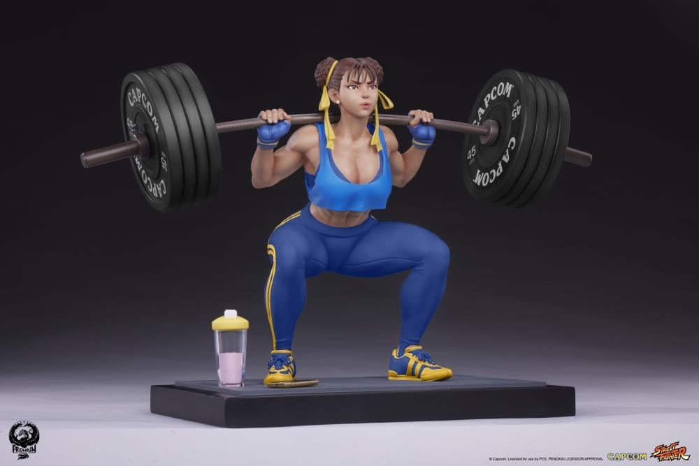 Street Fighter Premier Series Chun-Li (Powerlifting Alpha Ver.) 1/4 Scale Statue Gallery Image 10