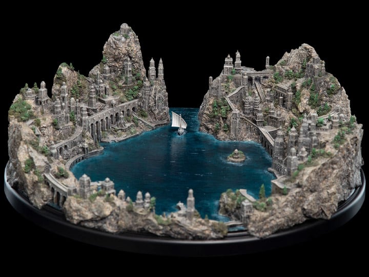 The Lord of the Rings: The Return of the King Grey Havens Limited Edition Environment Statue Gallery Image 1