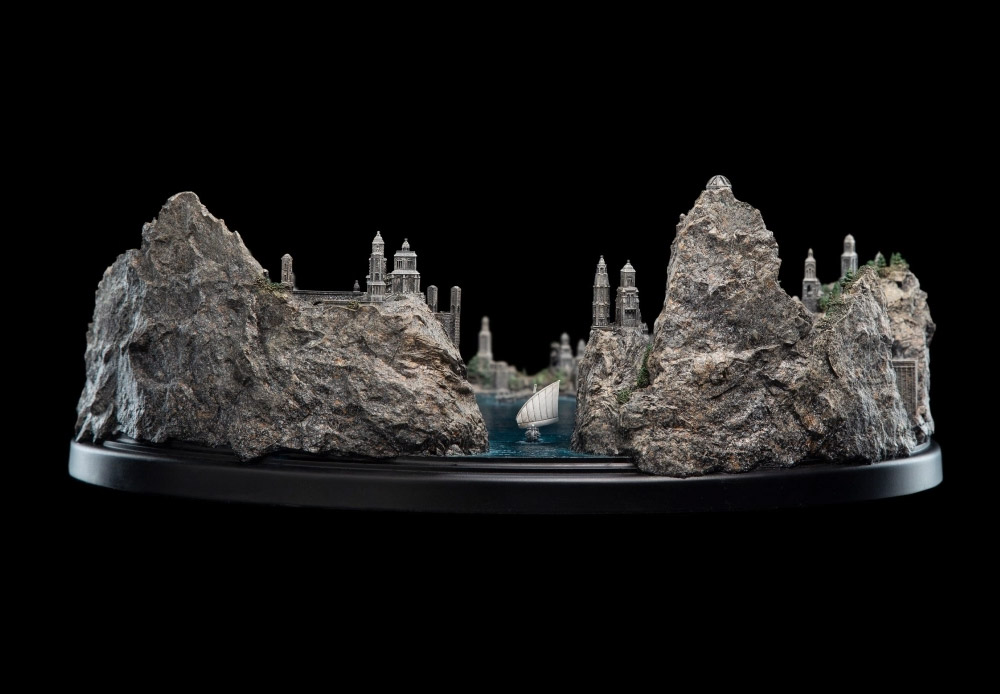 The Lord of the Rings: The Return of the King Grey Havens Limited Edition Environment Statue Gallery Image 8