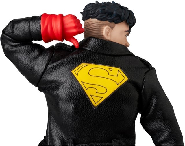 The Return of Superman MAFEX No.232 Superboy Action Figure Gallery Image 10