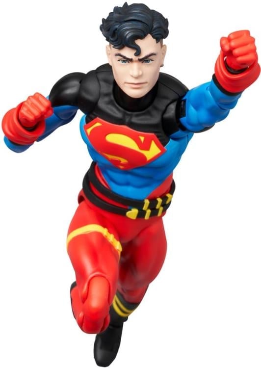 The Return of Superman MAFEX No.232 Superboy Action Figure Gallery Image 7