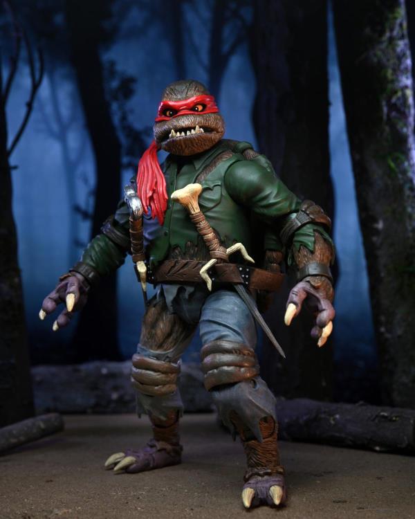 Universal Monsters x Teenage Mutant Ninja Turtles Ultimate Raphael as Wolfman Gallery Image 3