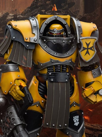 Warhammer: The Horus Heresy Imperial Fists Legion Cataphractii Terminator Squad Legion Cataphractii with Heavy Flamer 1/18 Scale Action Figure Gallery Image 2