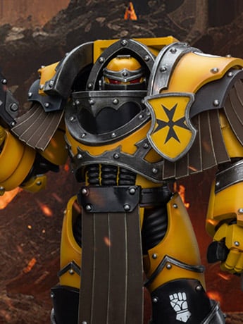 Warhammer: The Horus Heresy Imperial Fists Legion Cataphractii Terminator Squad Legion Cataphractii with Chainfist 1/18 Scale Action Figure Gallery Image 2