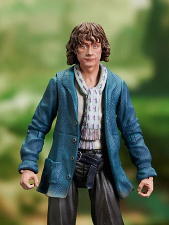 The Lord of the Rings Pippin Took Deluxe Action Figure Gallery Image 2