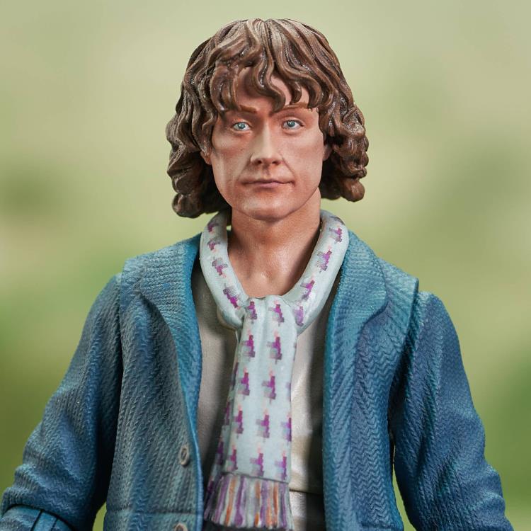 The Lord of the Rings Pippin Took Deluxe Action Figure Gallery Image 7
