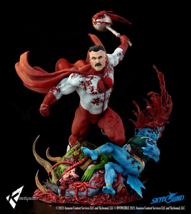 Invincible Omni-Man (The Ambush) 1/4 Scale Statue Gallery Image 3