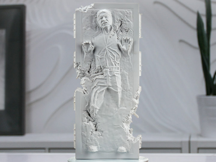 Star Wars Han Solo in Carbonite Crystallized Relic Limited Edition Statue Gallery Image 1