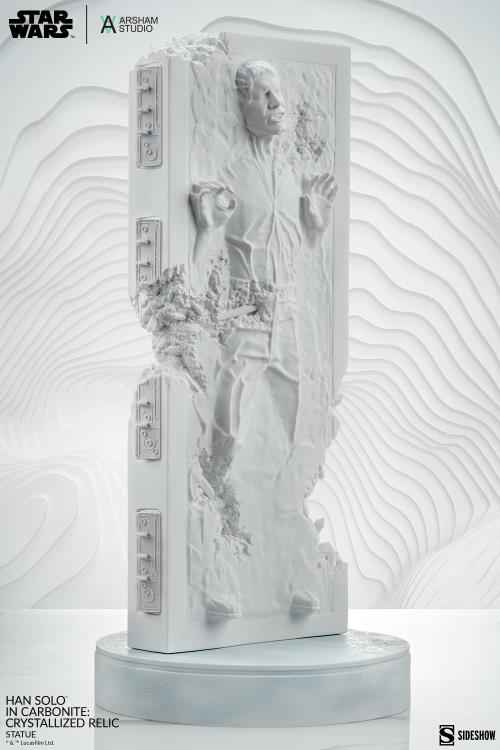 Star Wars Han Solo in Carbonite Crystallized Relic Limited Edition Statue Gallery Image 6