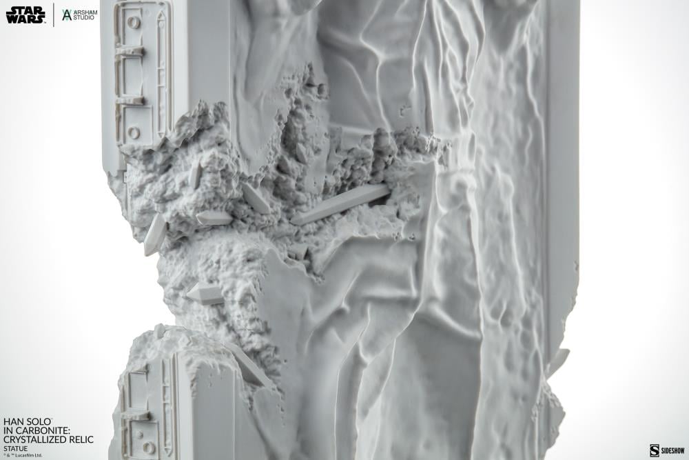 Star Wars Han Solo in Carbonite Crystallized Relic Limited Edition Statue Gallery Image 11