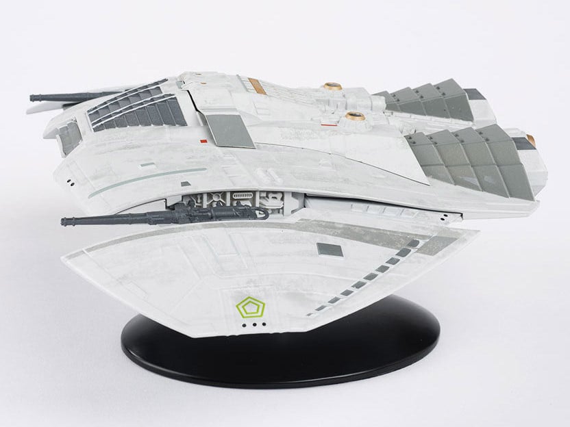 Battlestar Galactica Ship Collection Cylon Raider (Blood & Chrome) Model Gallery Image 3
