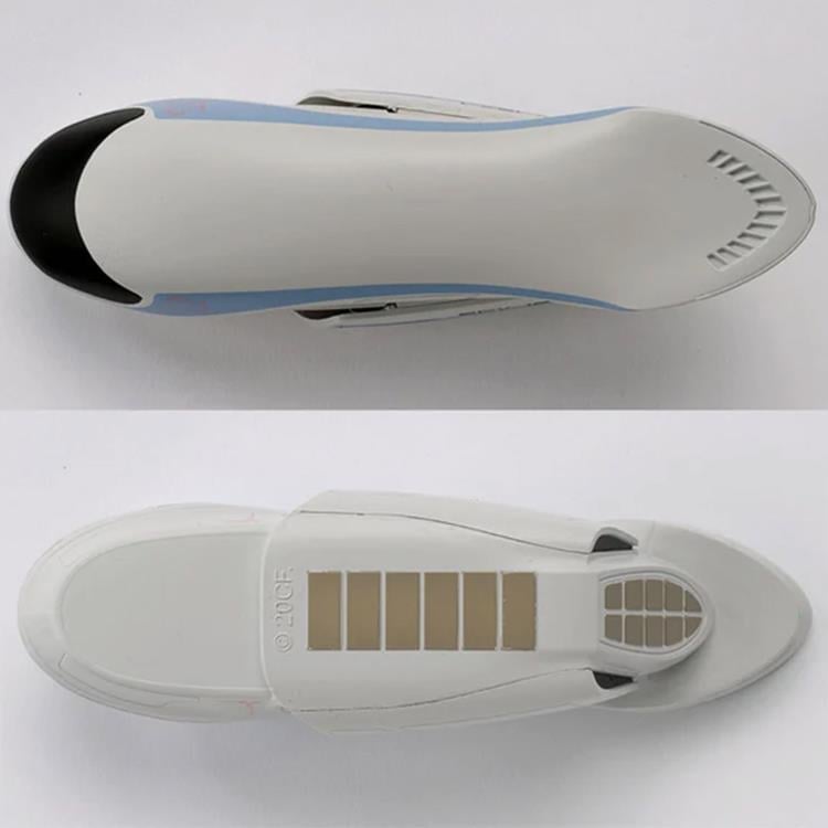 The Orville Official Ships Collection ECV-197-1 Union Shuttle Model Gallery Image 4