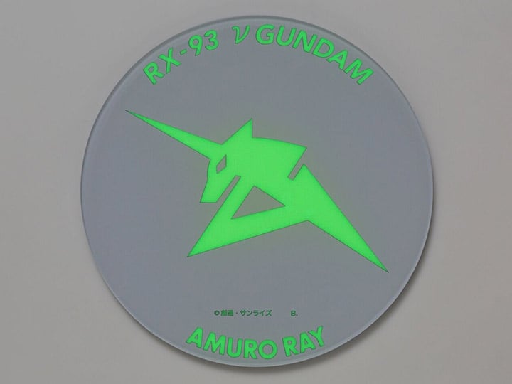 Mobile Suit Gundam Char's Counterattack RX-93 Nu Gundam (Glow-in-the-Dark) Exclusive Acrylic Plate Gallery Image 1